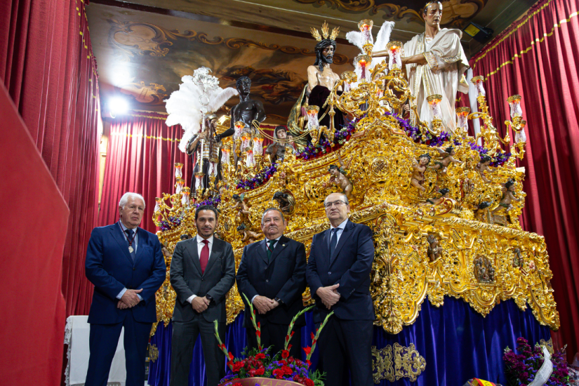 Ofrenda floral San Benito